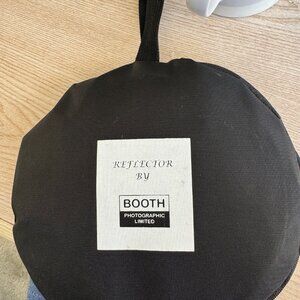 Reflector by BOOTH with cover. collapsable and reversable